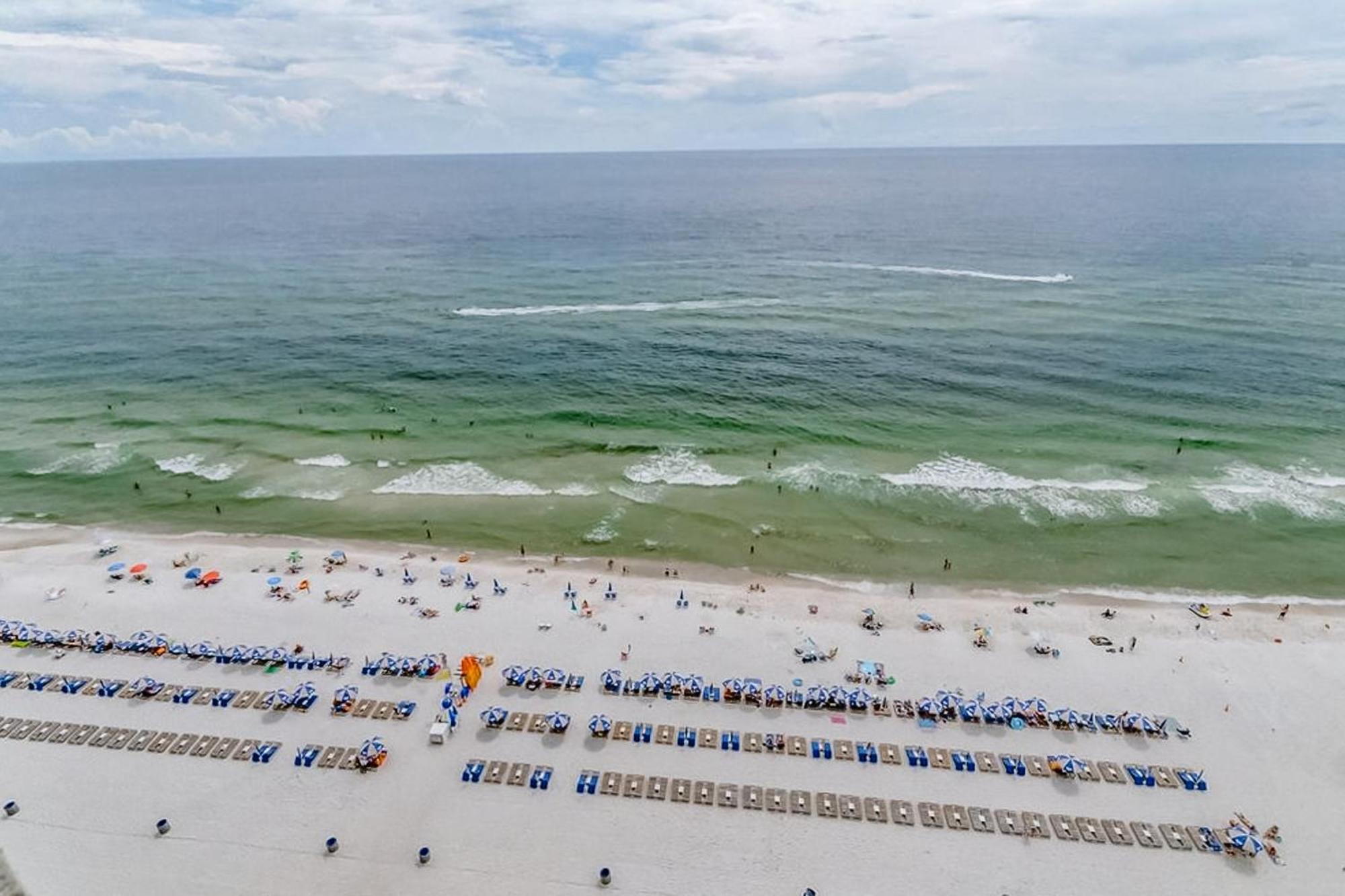 Aparthotel Breathtaking Gulf-front Near Pier Park *